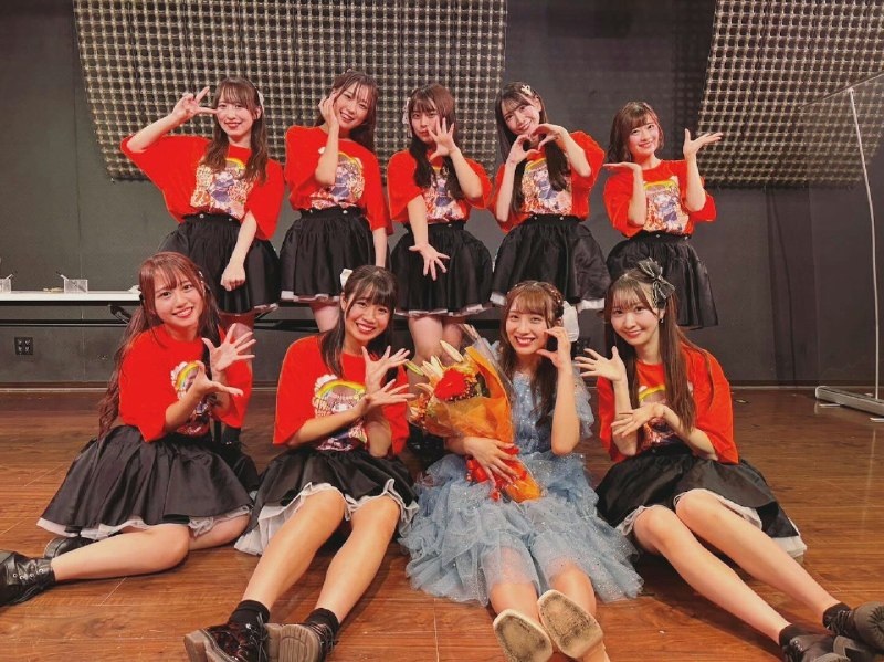 日本女团艺名订机票被拒登机 缺席演出竟指责航空公司日本偶像团体“桃色革命”近日曝出离谱失误