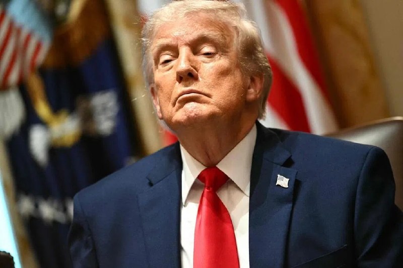 不怕美伊战争伤选情 特朗普：伊朗跟我耗是大错特错美国与伊朗长达三个月的冲突持续延烧，霍尔木兹海峡维持封锁、通胀与油价攀升也让美国总统特朗普的支持率下滑