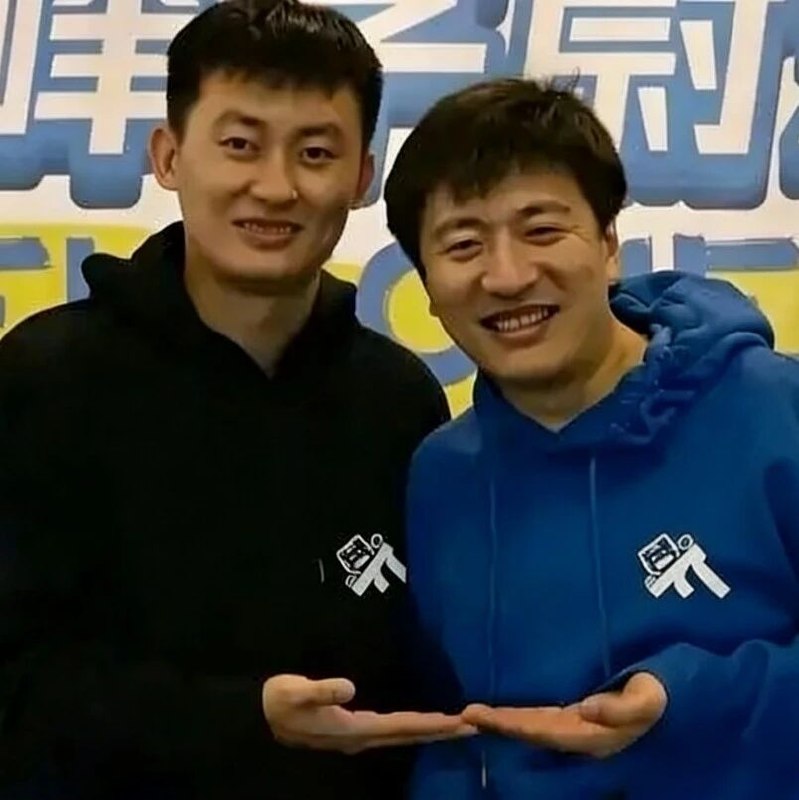 没有张雪峰，峰学未来能否走出“一人IP”依赖？via 凤凰网财经