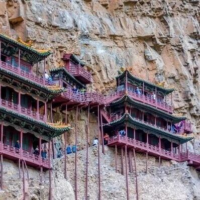 悬空寺黄牛抢票被曝光，根治仍须法律与技术双管齐下via 界面新闻