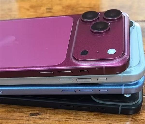 iPhone 18 Pro首批机模新鲜出炉分别是蓝色、黑色、银色和樱桃色京东🧧每天抽 3 次：点此抽取淘宝🧧每天抽 1 次：点此抽取标签:#iPhone18proCreated by RocM官方频道:@rocCHL官方群组:@roctech官方合作:@rocmmbotvia XP Digital Lab - Telegram Channel (author: RocM 不私聊任何人“小心骗子”)iPhone 18 Pro首批机模新鲜出炉分别是蓝色、黑色、银色和樱桃色京东🧧每天抽 3 次：点此抽取淘宝🧧每天抽 1 次：点此抽取标签:#iPhone18proCreated by RocM官方频道:@rocCHL官方群组:@roctech官方合作:@rocmmbotvia XP Digital Lab - Telegram Channel (author: RocM 不私聊任何人“小心骗子”)