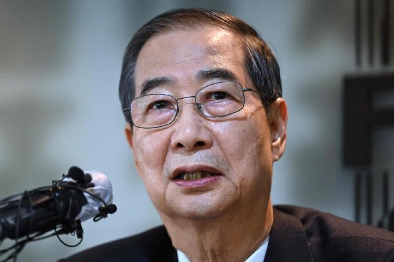 韩前总理涉内乱案二审获刑15年 较一审减少八年韩国前总理韩悳洙涉内乱案二审获刑15年，少于今年年初的23年刑期