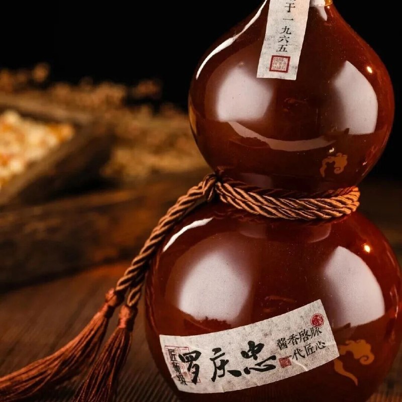 茅台镇老饕从不问牌子，只问“有罗庆忠吗”，百元价位喝哭老酒鬼via 凤凰网财经