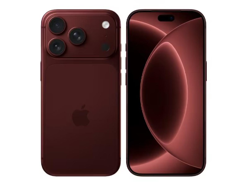 消息称苹果自担 DRAM 内存成本压力，iPhone 18 Pro / Max 不涨价爆料称，为在友商旗舰机普遍涨价的环境下获取竞争优势，苹果将对今年秋季发布的 iPhone 18 Pro 和 iPhone 18 Pro Max 实施“价格冻结”，维持现有售价不变