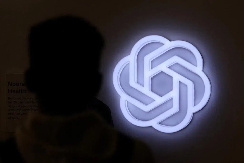 加拿大枪击案受害者家属起诉OpenAI加拿大一起大规模致命枪击案受害者家属星期三（4月29日）在美国起诉OpenAI和公司首席执行官奥特曼，指控OpenAI早在案发前八个月已将枪手识别为“可信威胁”，却未报警