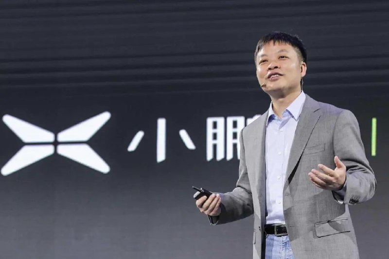 何小鹏：小鹏正与国外车企洽谈合作 计划建立海外新工厂4月24日，据彭博社报道，小鹏汽车董事长何小鹏周四透露，该公司正与海外汽车制造商就潜在合作进行洽谈
