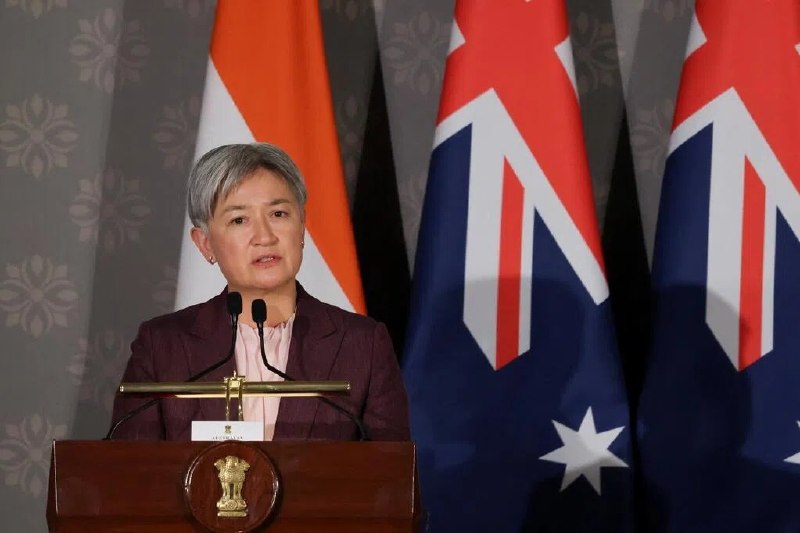 澳洲外长：澳印日美启动“未来港口”伙伴关系澳大利亚外长黄英贤说，澳印日美外长在印度新德里启动了“四方安全对话未来港口”伙伴关系