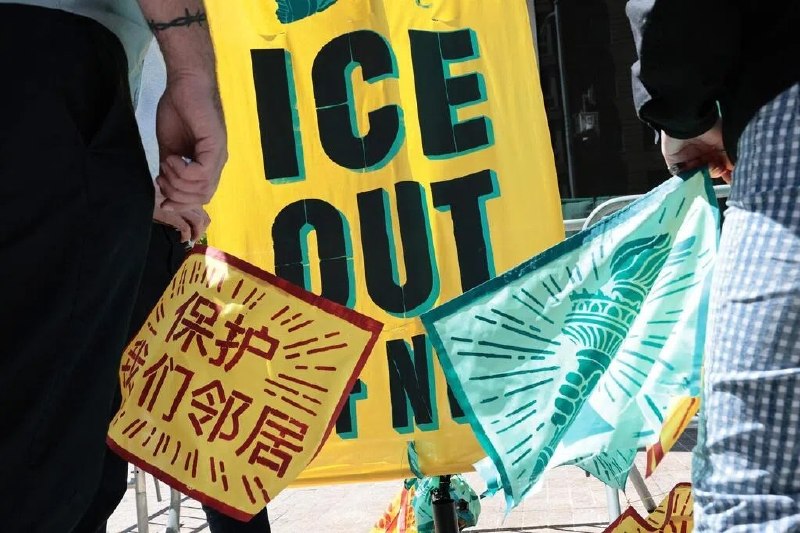 研究：移居海外美国人数量创新高（华盛顿讯）研究发现，移居海外的美国人数量创下历史新高，导致美国2025年的净移民人数为负值