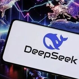 估值450亿美元？大基金或主导DeepSeek首轮融资via 界面新闻