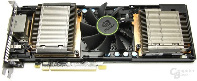 GTX 590十五岁了！双芯GF110功耗365W 和HD 6990打得难解难分NVIDIA GTX 590迎来发布15周年，德国硬件媒体ComputerBase发布了一篇回顾文章，重新审视这款2011年3月发布的双芯旗舰显卡