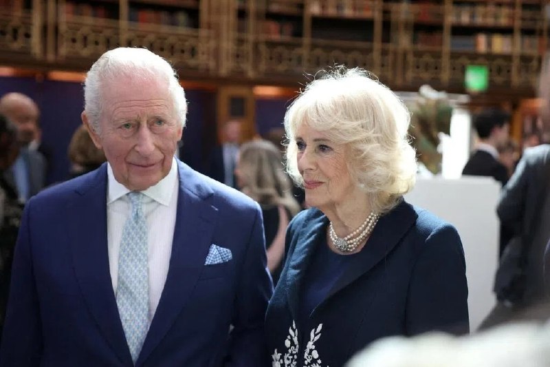 不受枪击事件影响 英王查尔斯三世27日访问美国美国白宫记者晚宴枪击事件发生后，英国国王查尔斯三世仍将按原定计划到美国进行访问