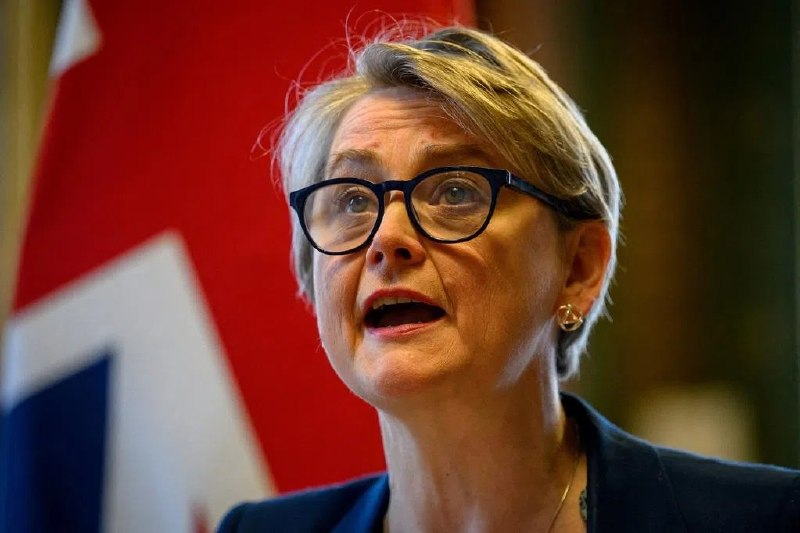 英国外长将访中印 聚焦伊朗战事与伊波拉疫情等议题英国外长将先后访问中国和印度，此行料聚焦霍尔木兹海峡局势、俄乌战争及近期埃博拉疫情等全球议题
