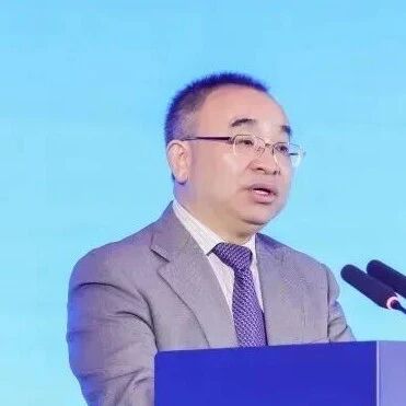 全国社保基金副理事长王文灵被查，长期在金融领域任职视觉中国  据界面     新闻查询中央纪委国家监委网站获悉，全国社会保障基金理事会党组成员、副理事长王文灵涉嫌严重违纪违法，目前     正接受中央纪委国家监委纪律审查和监察调查