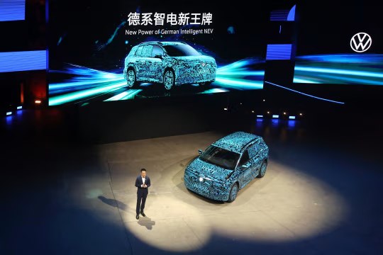 受中美市场疲软拖累 大众汽车集团交付量下滑大众汽车集团一季度汽车交付量下滑，欧洲市场的增长未能抵消其在美国和中国市场的大幅下跌