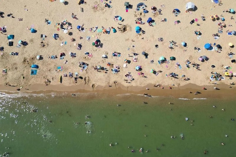 法英遭热浪侵袭 创5月最高气温纪录（巴黎综合电）法国和英国周二遭热浪侵袭，两国气温皆创下5月最高纪录
