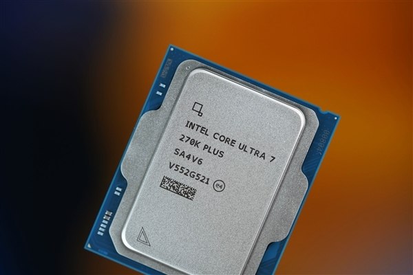 Intel最强游戏CPU 酷睿Ultra 200S Plus国内开售：1599元起Intel酷睿Ultra 200S Plus系列处理器已正式开售，酷睿Ultra 7 270K Plus到手价2499元，酷睿Ultra 5 250K Plus到手价1699元，酷睿Ultra 250KF Plus到手价1599元