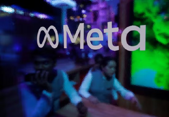 Meta将青少年安全保护扩展至欧盟27国 并于6月覆盖Facebook美国区美国科技巨头Meta平台公司5月5日表示，将把针对青少年账户的技术性安全保护措施扩展至欧盟27个成员国，并首次应用于美国的Facebook平台，以回应外界对其未能充分保护未成年人上网安全的批评