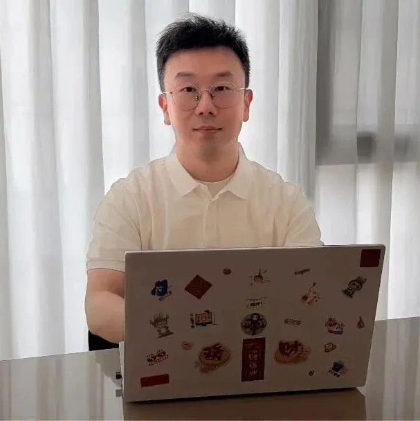 对话OPC创业者张申申：深耕无人零售开门柜，3人团队撬动数百万元营收via 凤凰网财经