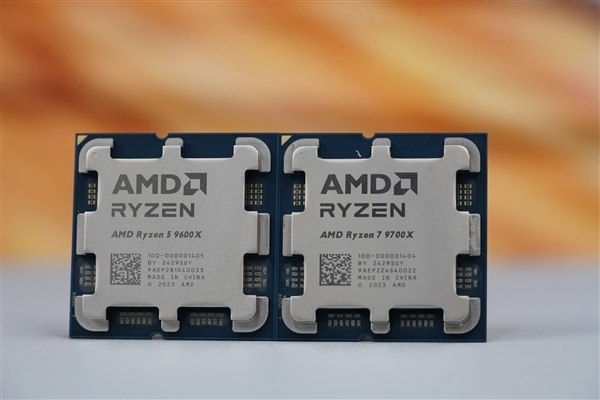 CPU涨价20%起步 9700X涨幅逼近60%据PC Watch报道，日本DIY市场正经历一轮猛烈的CPU涨价潮，AMD 锐龙处理器多款型号价格大幅上涨