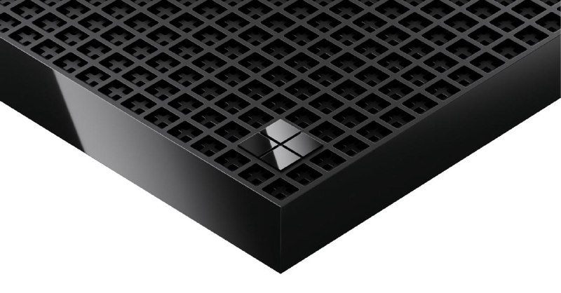 微软 Surface RTX Spark Dev Box 是一台面向本地 AI 开发的紧凑桌面机，主打模型微调、推理和智能体工作流