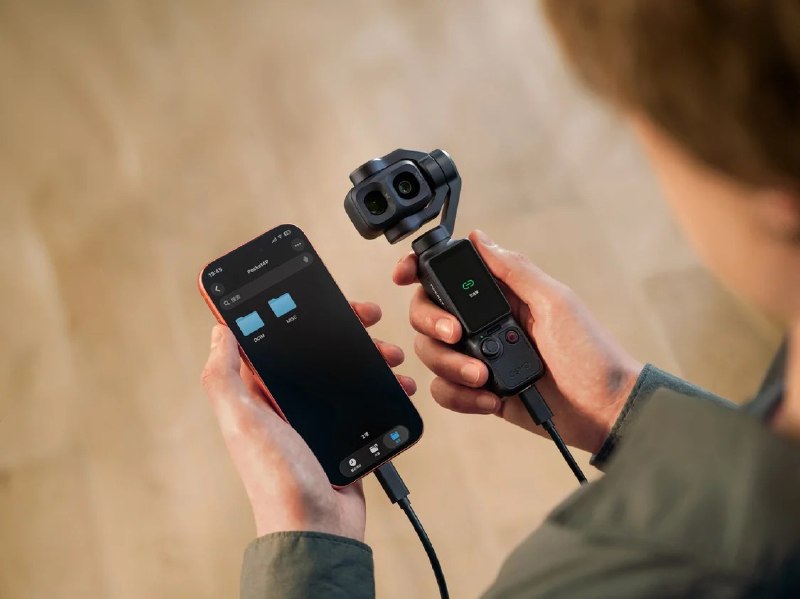 大疆发布Osmo Pocket 4P摄影机：支持4K/240fps慢动作 3799元起6月15日，大疆正式发布全新双主摄口袋电影机Osmo Pocket 4P，搭载一英寸LOFIC技术广角主摄（20mm等效焦距、f/2.0光圈）及新增的60mm中焦镜头（f/1.8光圈），支持3倍光学变焦与最高12倍变焦