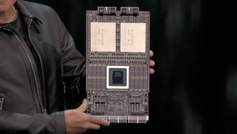 英伟达首款自研CPU Vera跑分曝光 性能霸榜 未来PC处理器或迎颠覆者英伟达首款完全自研的CPU——Vera近日被独立科技媒体Phoronix进行了基准测试