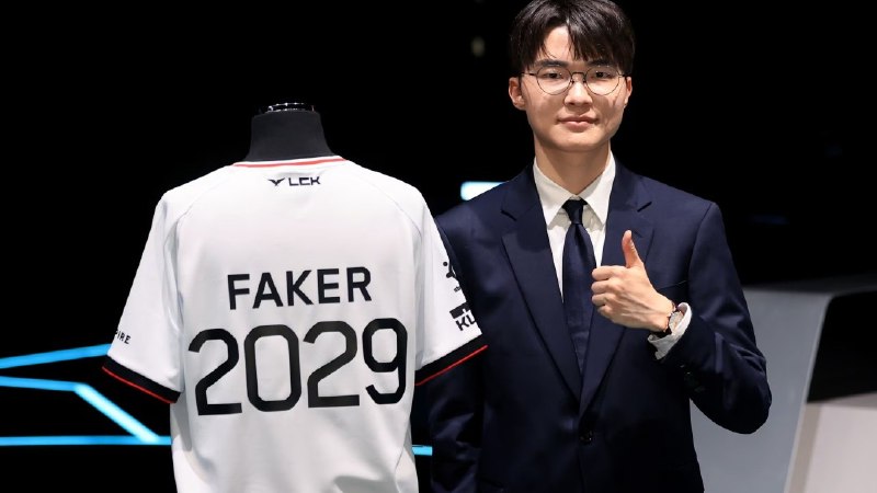 英伟达黄仁勋访韩日程曝光 首站会面"LOL传奇"FakerNVIDIA首席执行官黄仁勋将于6月5日下午抵达韩国金浦机场，开启新一轮访韩行程