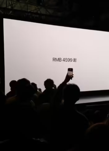 苹果推出搭载 A18 Pro 芯片的 MacBook Neo 笔记本苹果在上海特别活动中正式发布 MacBook Neo，这是苹果首款采用移动端 A 系列芯片的MacBook