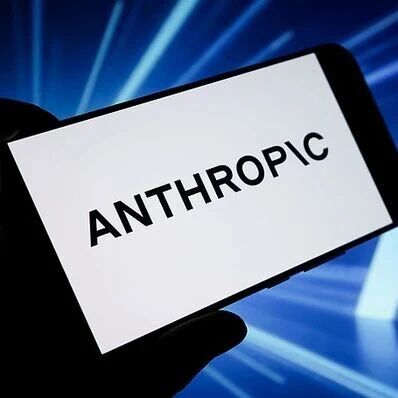 Anthropic完成650亿美元融资，投后估值近万亿美元via 界面新闻