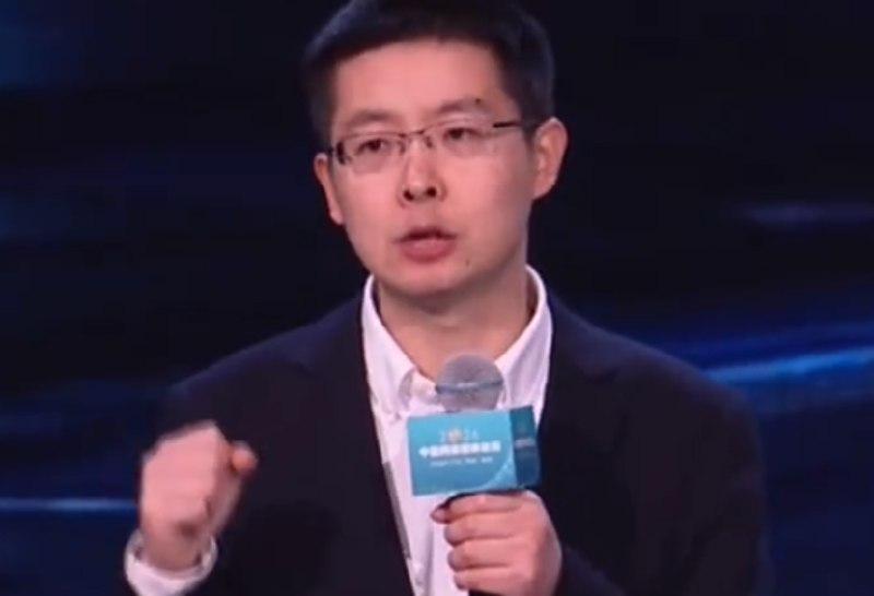 王兴兴：下个月机器人半马要跑进1小时内 速度碾压人类近日，宇树科技创始人王兴兴在2026中国网络媒体论坛上公开表示，将于4月19日在北京亦庄举办的人形机器人半程马拉松赛事中，多款人形机器人半马成绩有望跑进1小时内，运动速度将超越人类选手