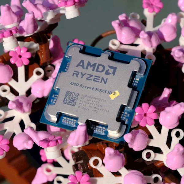 AMD锐龙9 9950X3D2跑分泄露：逼近100℃ 风冷伺候不动AMD顶级旗舰锐龙9 9950X3D2即将正式解禁上市，而作为首款配备双X3D缓存、总容量高达208MB的怪物，性能到底如何呢？权威超频网站HWBoT上已经出现了锐龙9 9950X3D2的部分成绩，还有温度表现，非常惊人