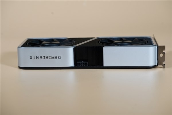 一代神卡回归 RTX 3060 12GB六月复产 七月上市据博板堂最新透漏，NVIDIA RTX 3060 12GB系列芯片将于今年6月恢复生产，相关芯片即将陆续到货