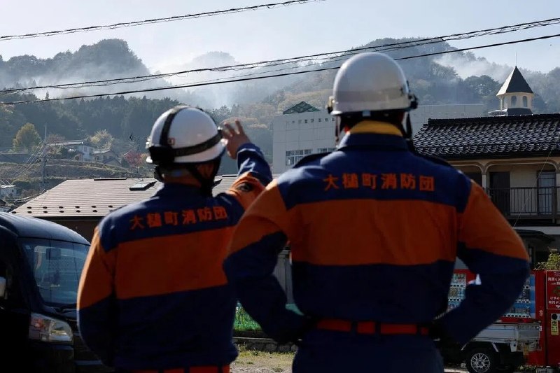 日本东北部山火持续七天 火势基本得到控制日本东北部山火持续七天，目前火势已基本得到控制