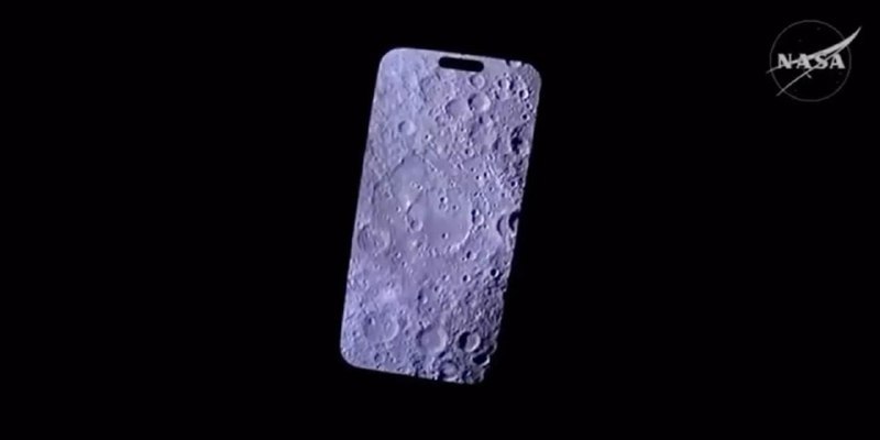 阿耳忒弥斯 2 号飞掠月球，宇航员用苹果 iPhone 17 Pro Max 拍下月球表面阿耳忒弥斯 2 号飞船完成历史性月球飞掠