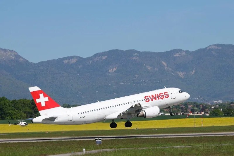 瑞士航空发动机故障起火 机上六人受伤送院一架从德里飞往苏黎世的瑞士航空飞机的发动机发生故障并起火，紧急中止起飞，机上六名乘客受伤送院