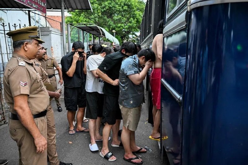 斯里兰卡成新诈骗基地 当局成立新部门打击网络犯罪（科伦坡彭博电）随着斯里兰卡成为亚洲诈骗团伙的热门据点，当地警方已设立专门打击网络犯罪的部门，今年以来这个新部门已逮捕1000多人