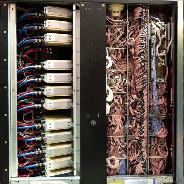 三十年前欧洲最强超算 全球首台Cray T3D拍卖：当年1个亿、现在几十万全球首台Cray T3D超算（序列号6001）正在The Saleroom拍卖，起拍价6万英镑（约54.8万元人民币），拍卖截止5月31日