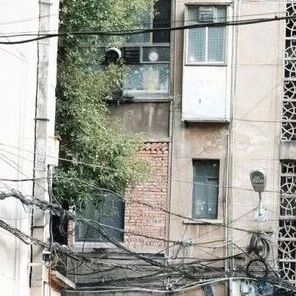 湖南衡阳老旧小区火灾致5死2伤，事发小区无物业2025年9月8日，衡阳市雁峰区锁厂家属区