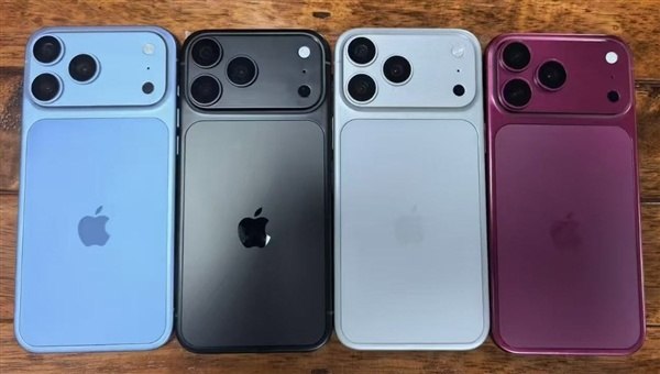 iPhone 18 Pro首批机模新鲜出炉：四款配色实锤 爱马仕橙退场有博主在社交平台上晒出了iPhone 18 Pro首批机模，该机将带来四款配色，分别是蓝色、黑色、银色和樱桃色
