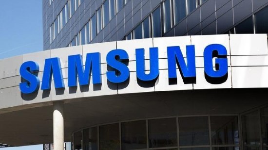 报道称三星劳资谈判破裂 罢工风险上升韩联社报道称，三星电子与其工会未能在最后一刻达成工资协议，这加剧了发生罢工的风险，可能扰乱这家全球最大存储芯片制造商的运营