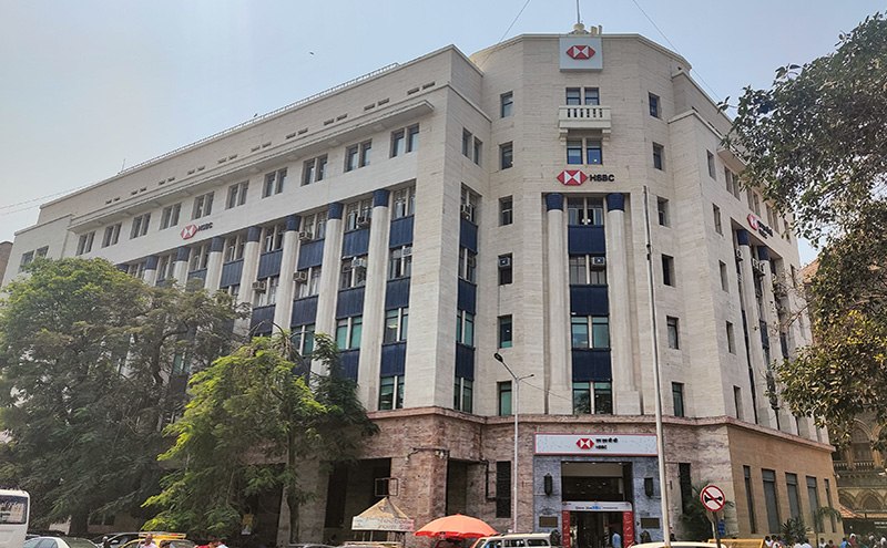 明文存储实锤 汇丰印度强行修改所有用户密码到大写汇丰银行（HSBC）印度近日向所有客户发出通知，自2026年4月6日起，网银登录密码中的所有英文字母将统一转为大写，例如原密码Test123将变为TEST123