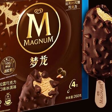 梦龙广告引争议，芭蕾鞋元素被指恋足暗示，创意还是低俗？via 凤凰网财经