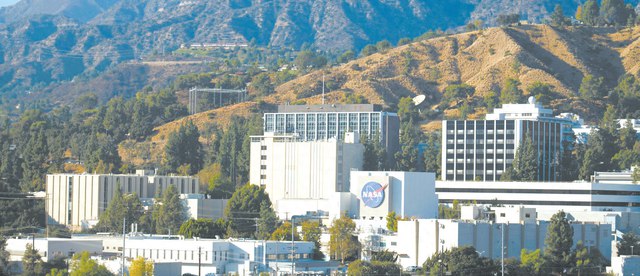 NASA拟对JPL运营合同开放竞争 加州理工或失去对其已有近百年的管理权美国国家航空航天局（NASA）近日宣布，计划在当前合同于2028年到期后，对喷气推进实验室（JPL）的运营合同首次正式引入竞争机制，这意味着自上世纪30年代以来一直负责管理该实验室的加州理工学院（Caltech），可能在近百年内首次失去对这一标志性深空研究机构的控制权