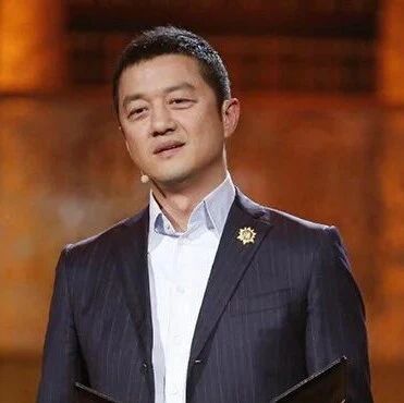 李亚鹏回应陈光标捐款：标哥真金白银捐了1000万，没有限定用途via 凤凰网财经