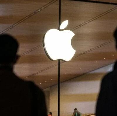苹果MacBook Pro将迎史上最大改款：首款触控屏将至，搭载M6芯片via 界面新闻