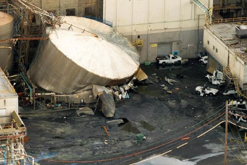 美华盛顿州造纸厂化学槽内爆已致八人死亡 三人下落不明恐遇难美国华盛顿州造纸厂化学槽内爆事故死亡人数增至八个，目前仍有三人下落不明