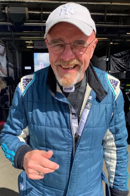 纽博格林24小时耐力排位赛中七车连撞 一芬兰车手不幸身亡当地时间4月18日，德国纽博格林24小时耐力赛排位赛发生严重事故