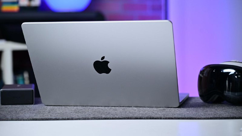 M5 Max跑分曝光：CPU反超M3 Ultra GPU表现逼近台式机苹果最新高端芯片 M5 Max 的 Geekbench 跑分现已出现在公开数据库中，数据显示，这款面向 MacBook Pro 的处理器在 CPU 性能上已经超越台式级别的 M3 Ultra，GPU 成绩也相当接近